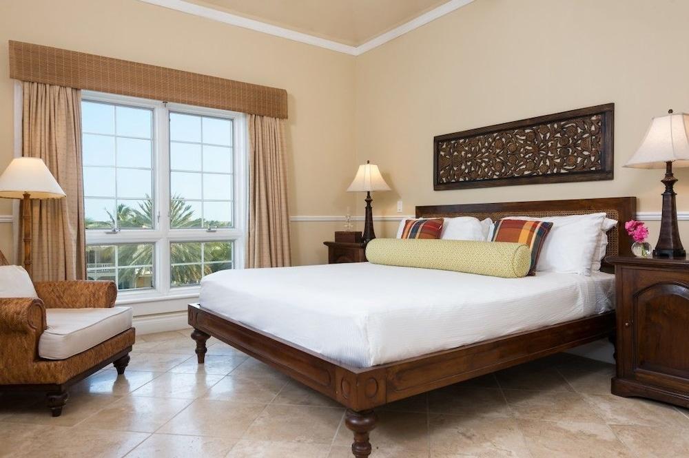Point Grace Hotel Grace Bay Exterior photo