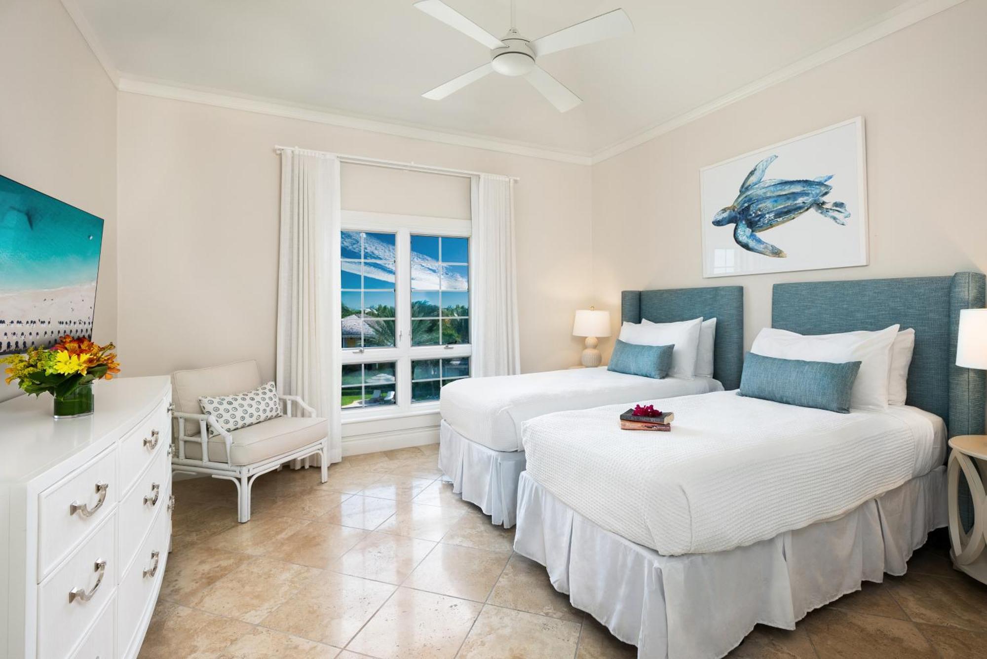 Point Grace Hotel Grace Bay Exterior photo